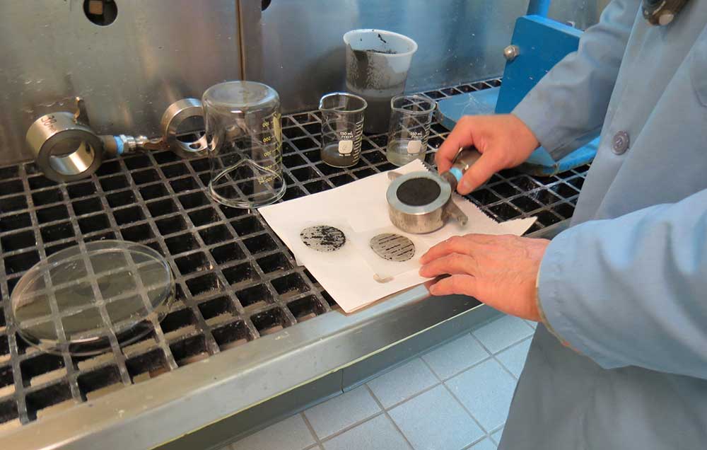 M.W. Watermark Dewaterability Laboratory