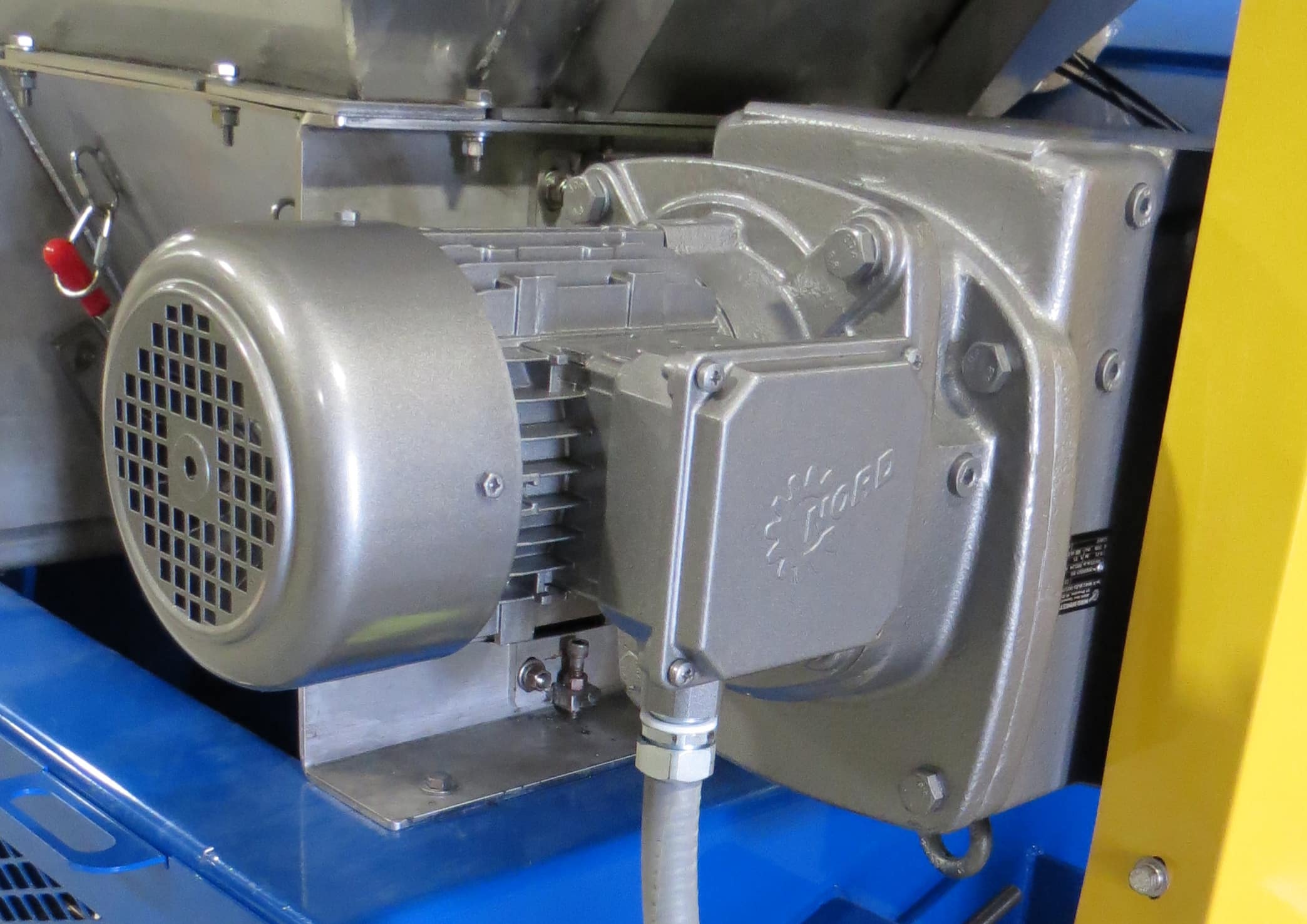 Over-Sized Extruder Gearbox with AC Drive and Inverter Duty Motor - M.W. Watermark Continuous Sludge Dryer